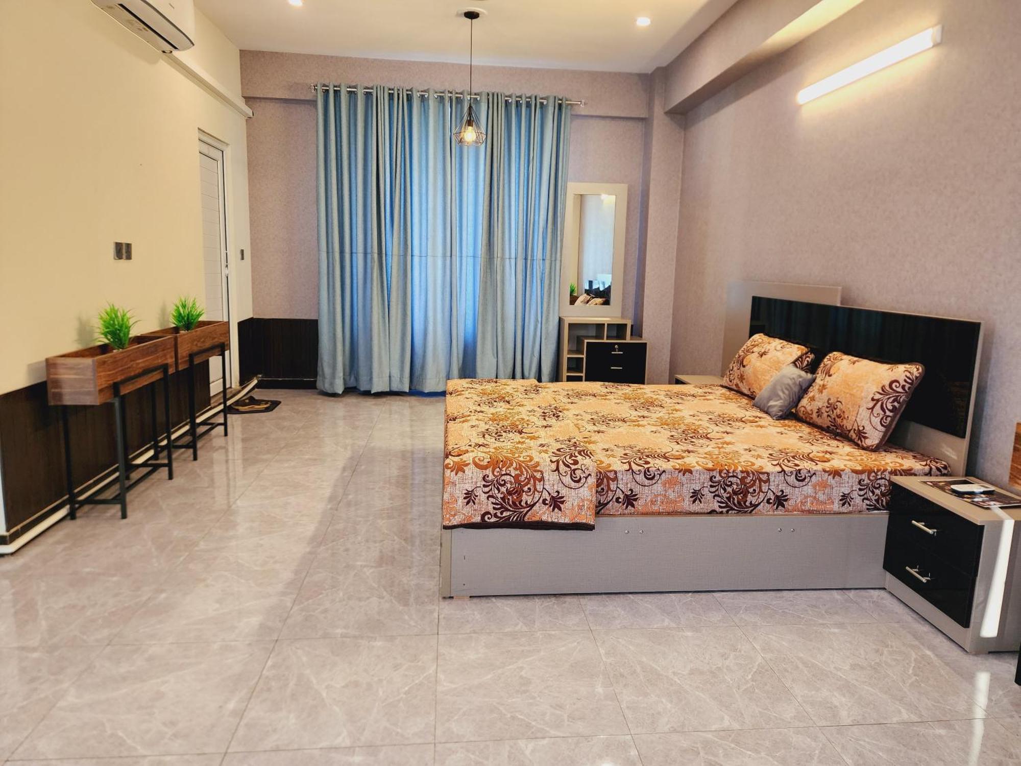 Motorway Majesty Suites Islamabad - Near Islamabad International Airport And Motorway ภายนอก รูปภาพ