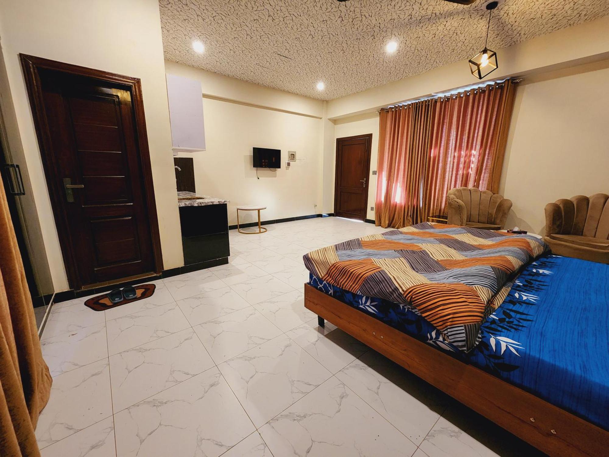 Motorway Majesty Suites Islamabad - Near Islamabad International Airport And Motorway ห้อง รูปภาพ