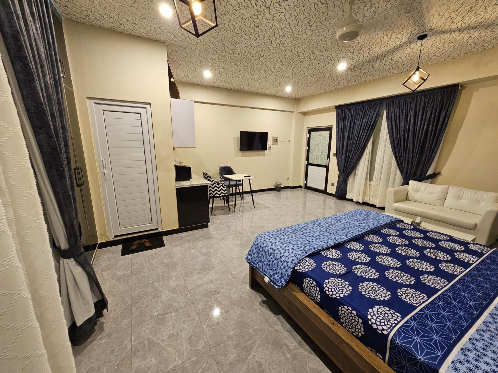 Motorway Majesty Suites Islamabad - Near Islamabad International Airport And Motorway ห้อง รูปภาพ
